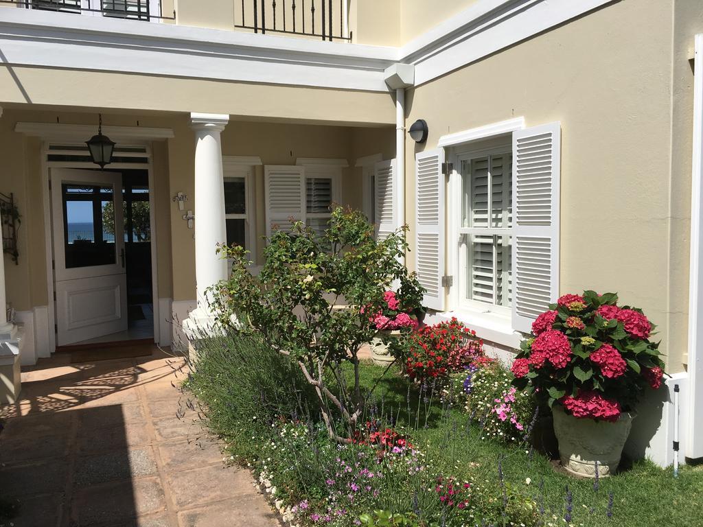 Sandals Beach Villa Hermanus Eksteriør billede